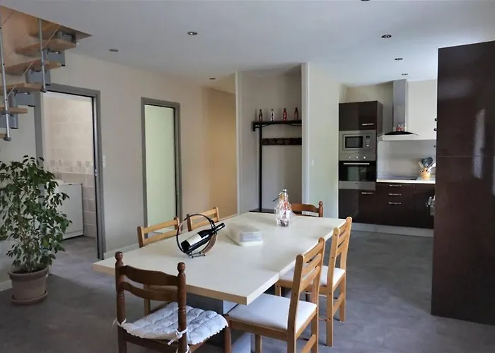 בית נופש Magnanerie Leony : Maison Au Calme Avec Jardin